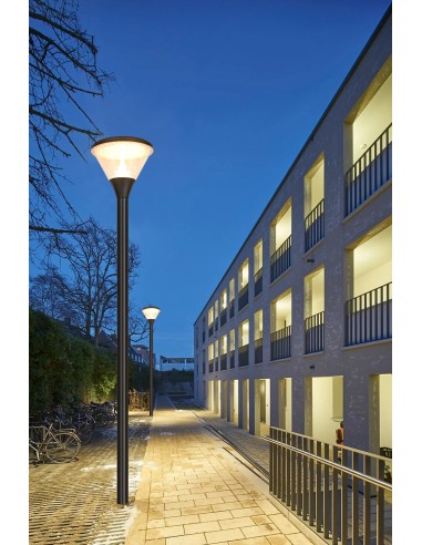 Lampadaire Solaire LED 1018lm Modèle Aurora