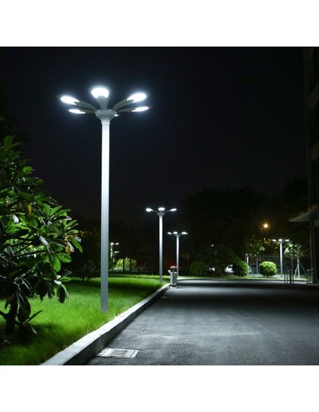 Lampadaire Solaire 3800lm 200W - Modèle Medusa